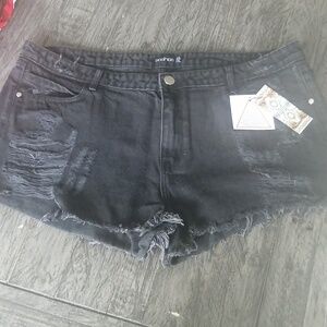 BooHoo Torn Jean Shorts Size 20